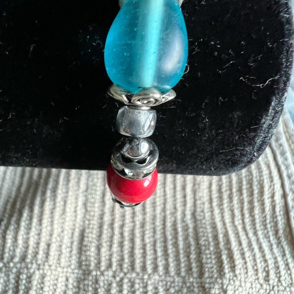 Bracelet 3” strong stretch won’t break - Picture 6 of 7